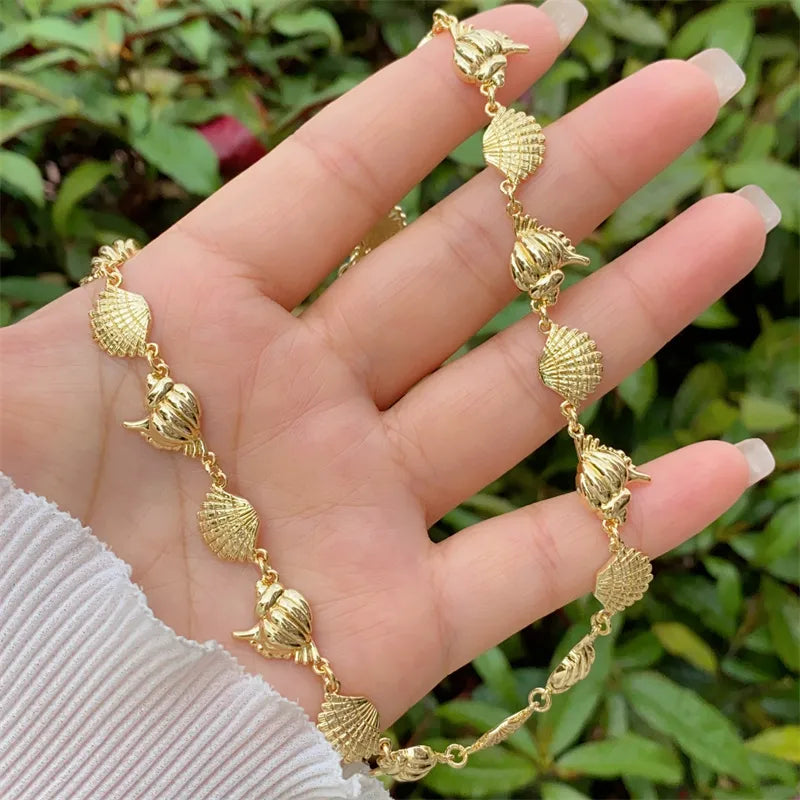 Seashell necklace 7th of April