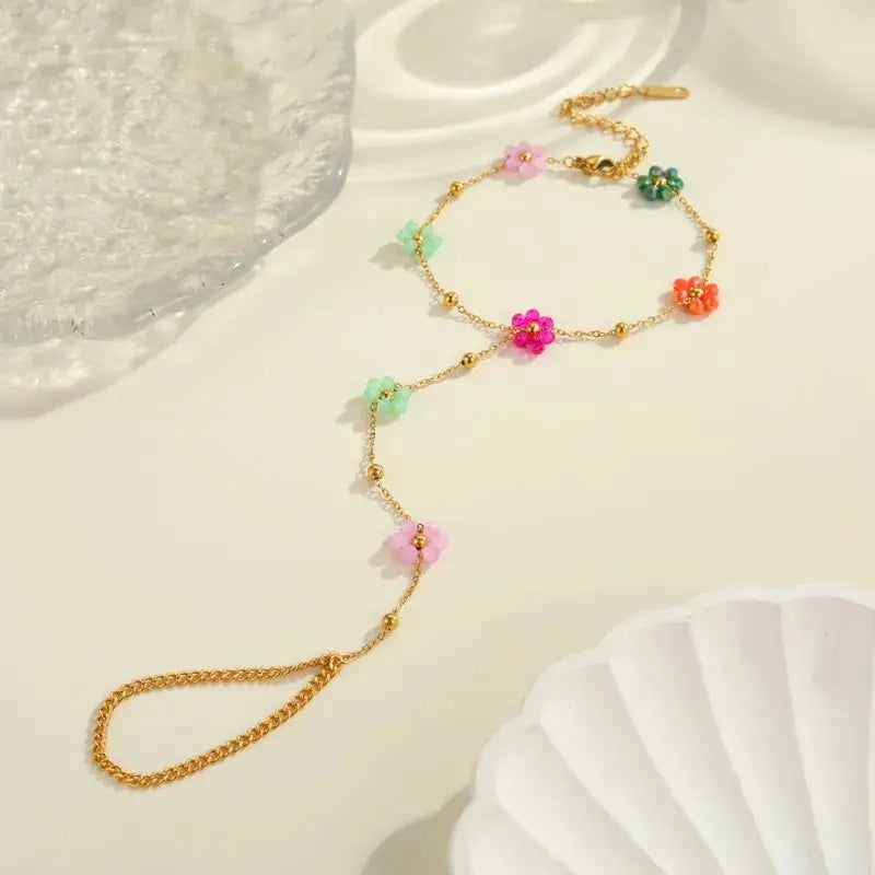 Flor Finger Bracelet 7th of April