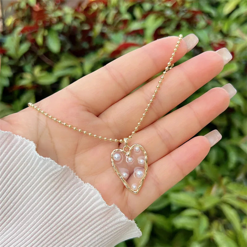 Waterproof Gold Heart Pearl Pendant Necklace in 18K gold plated stainless steel| 7th of April