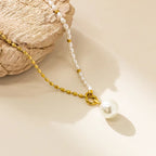 Waterproof Water Drop Pearl Gold Necklace in 18K gold plated stainless steel | 7th of April